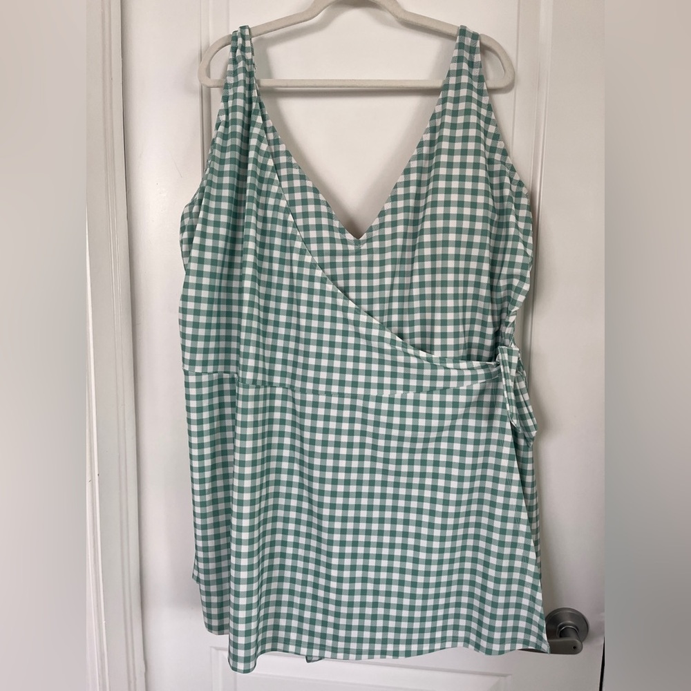 Chic Gingham One-Piece Swimsuit